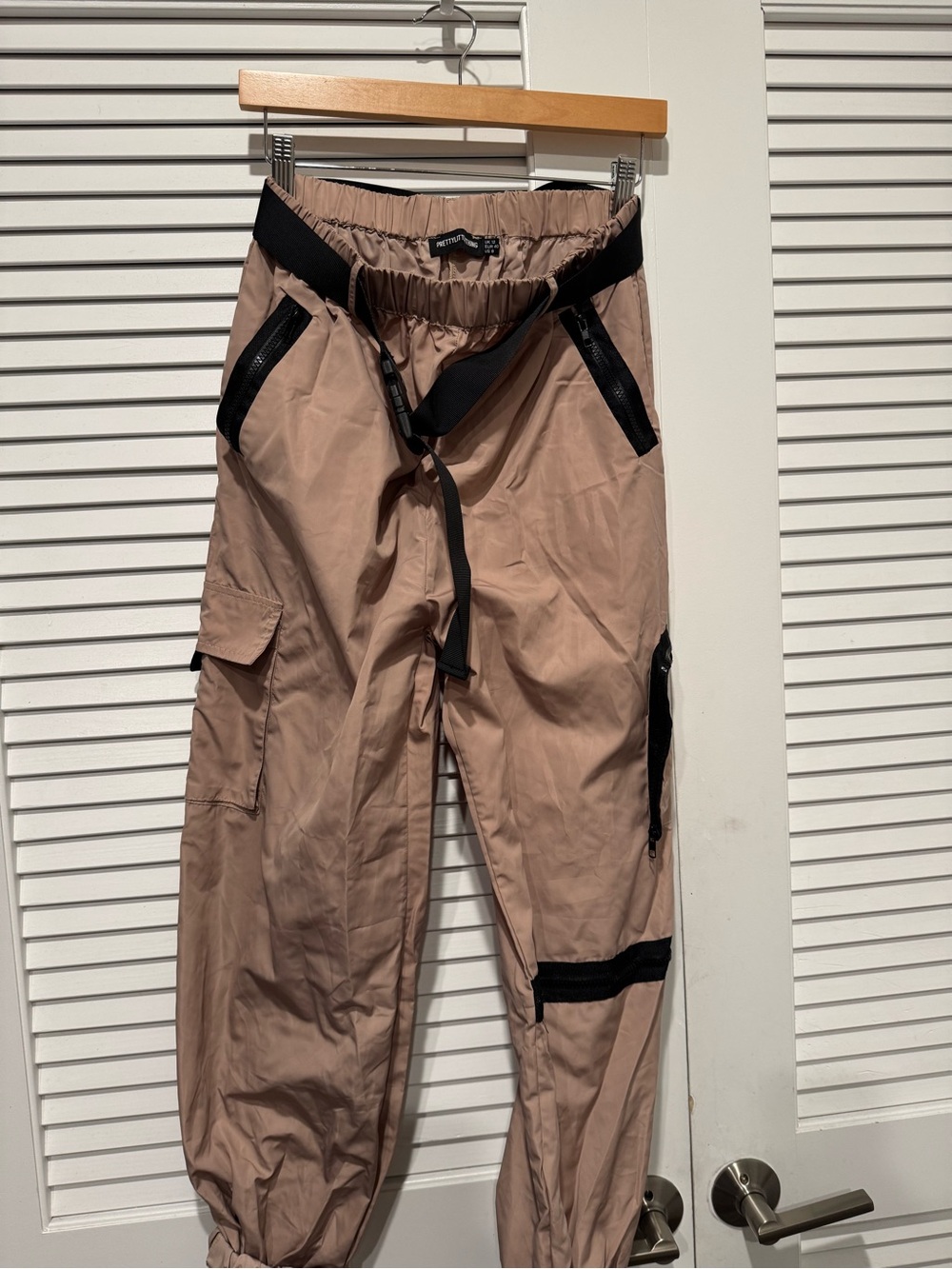 PrettyLittleThing Taupe Cargo Joggers with Black Trim